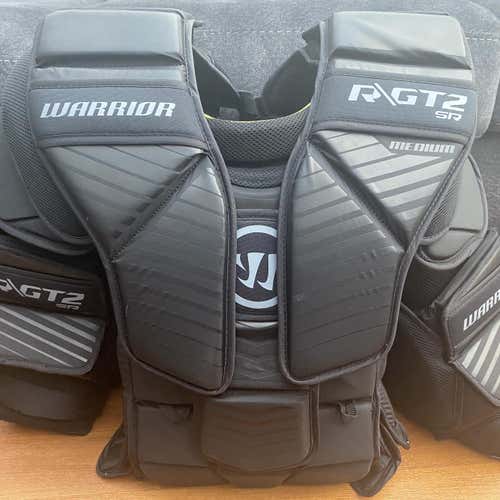 Senior Medium Warrior Ritual GT2 Goalie Chest Protector