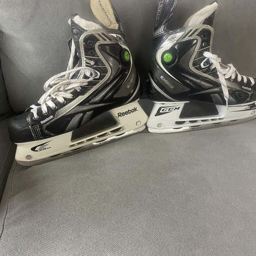 Senior Reebok 18k Extra Wide Width Size 9 Hockey Skates