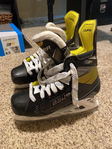 Senior Bauer Supreme 3S Size 7.5 Hockey Skates