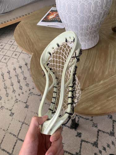 White Used FOGO Strung Mark 2F Head. Will Trade For Burn FO