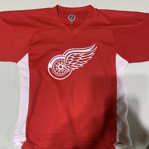 Red Wing Youth Jersey Size M 8-8