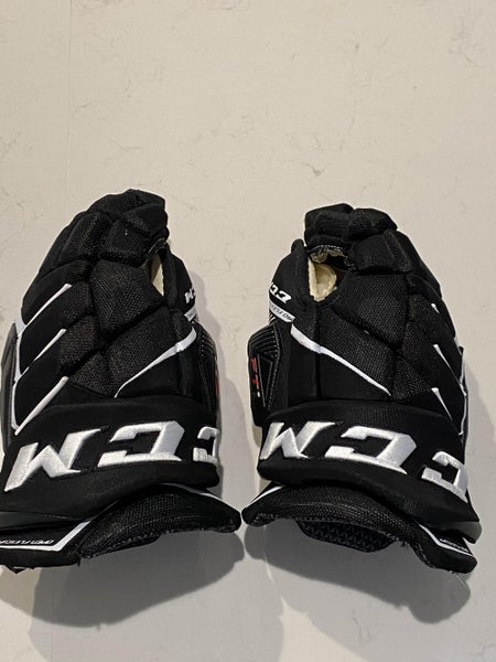 Black Used Senior CCM Jetspeed FT1 Gloves 14"