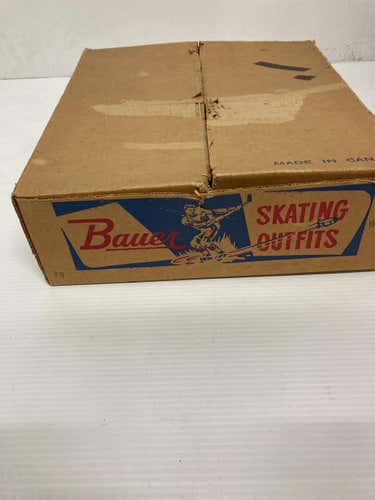 Vintage Bauer Hockey Skates 8w