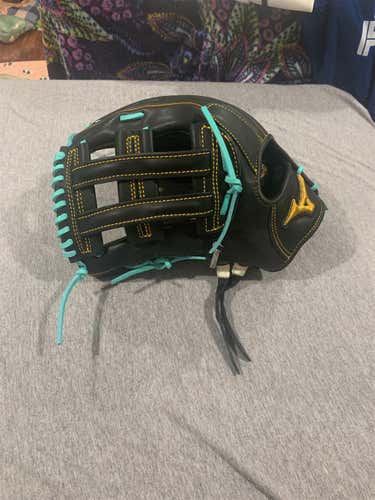 Black High School/College Outfield Prospect 12.75" Baseball Glove