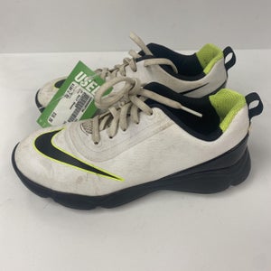 used Nike size 2 Kid's Golf Shoes