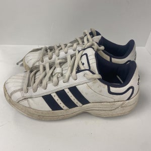 used Adidas Golf size 7.5 Golf Shoes