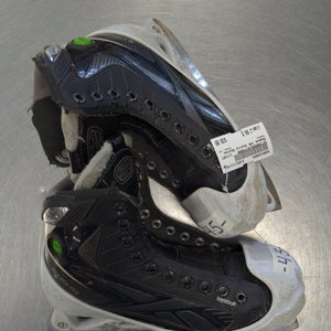 Used Reebok 14k Junior 04.5 Ice Skates Goalie Skates