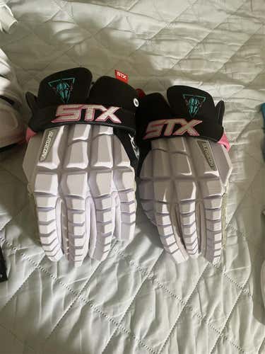 White New Player's STX Rzr 13" Lacrosse Gloves