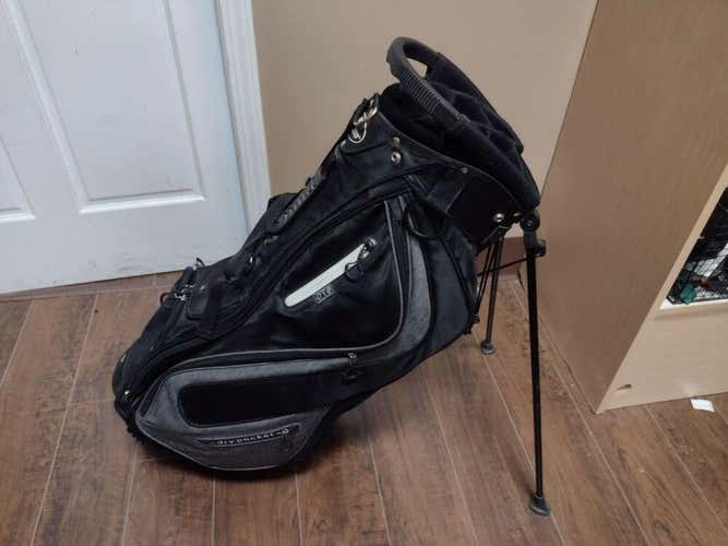 Academy Sports 8 Divider Dual Strap Golf Stand Bag Black w Raincover