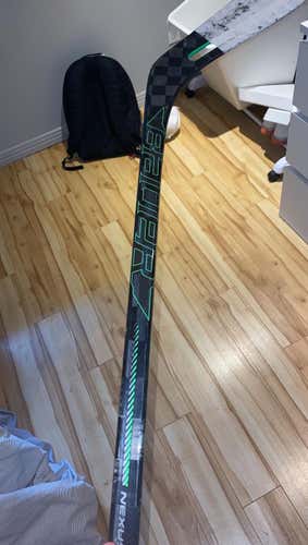 Intermediate Right Handed Nexus ADV Mid Pattern  Hockey Stick
