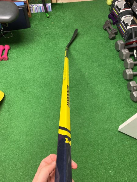 Brand New University Of Michigan Warrio Covert QR1 Ice Hockey Stick RH 85 Flex Kreps Toe Curve