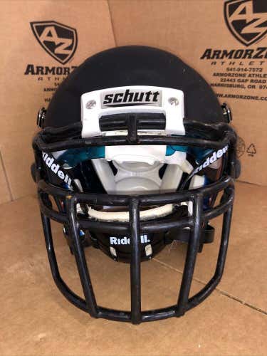 USED ION-4D ADULT FOOTBALL HELMET - MEDIUM - FLAT BLACK