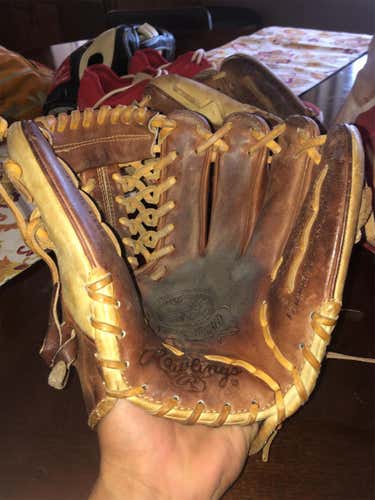 Brown Used Pitcher's Pro Preferred 11.5" Baseball Glove