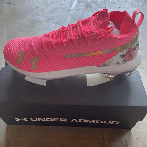 Pink Men's Metal Low Cut