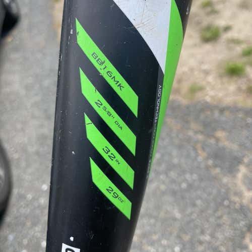 High School/College 2016 Composite Easton mako (-3) 29 oz 32" Bat