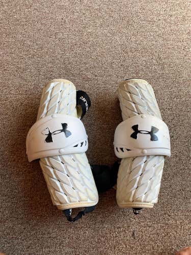 Used Medium/Large Under Armour Arm Pads