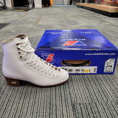 New Riedell 320 Figure Skate Size 5B (Boot Only)