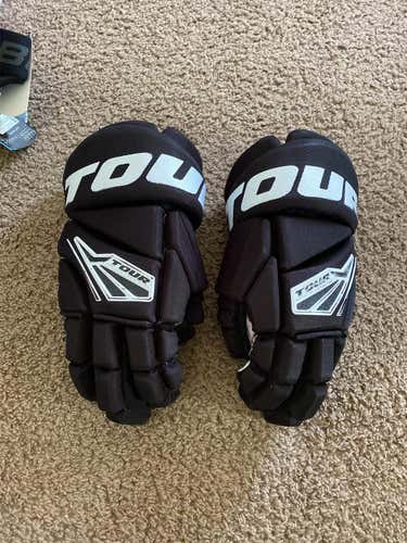 Light Used Tour Black 14" Gloves
