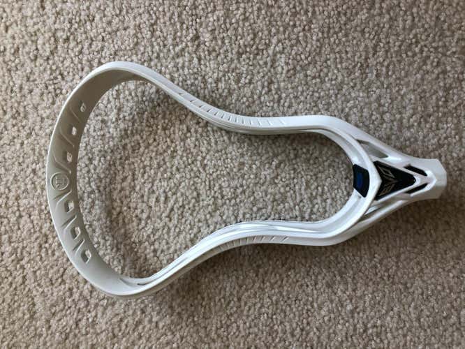 White Used Warrior Unstrung Evo 5 Head