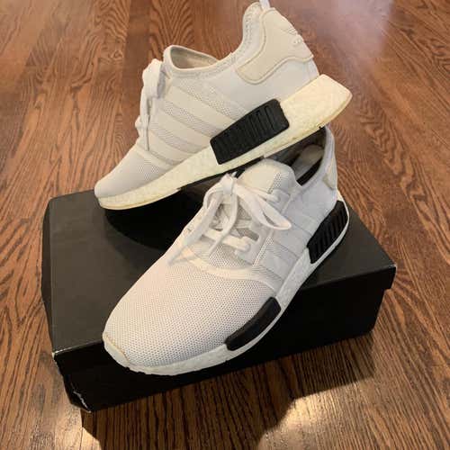 White Men's Size 10 (Women's 11) Adidas