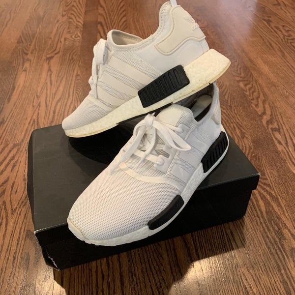 White Men's Size 10 (Women's 11) Adidas
