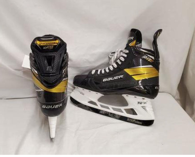 New Senior Bauer Ultrasonic Hockey Skates Wide Width - Size 10 FIT 3 (approx Size US 12-12.5)