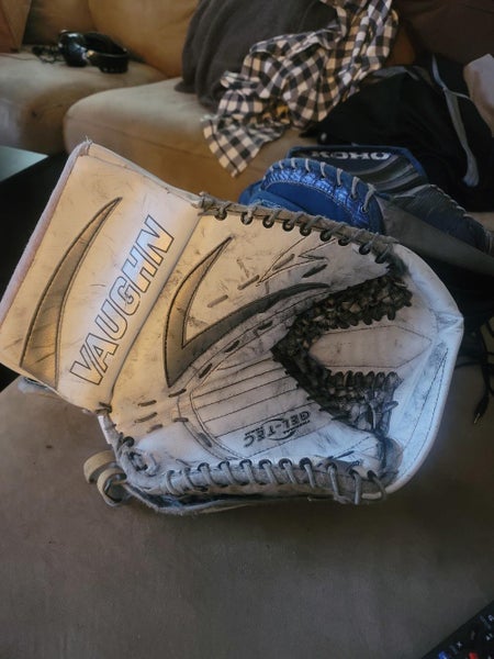 White Used Senior Vaughn Regular 5500