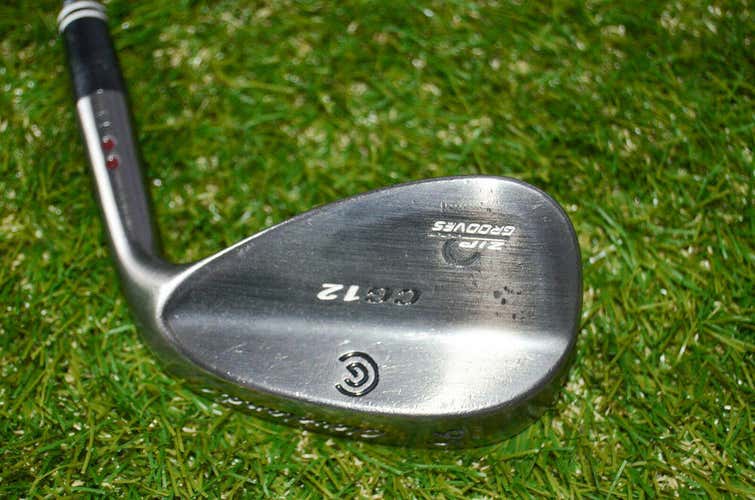 Cleveland	CG12	56 Wedge	Right Handed	35.5"	Steel	Wedge	New Grip