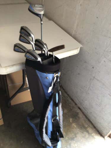Used Acuity Voltage 10 Piece Graphite Ladies Golf Club Sets Ladies