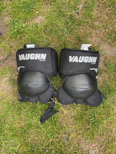 Used Vaughn Goalie Knee Thigh Guards