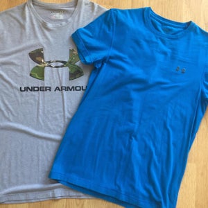 Lot Of 2 Men’s Under Armour MD S/S T-Shirts LN