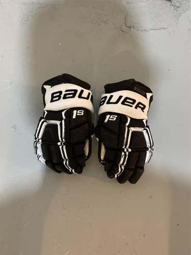 Black Senior Bauer Supreme 1S 14" Pro Stock Gloves