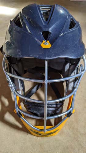 Blue Used Adult Player's Cascade Pro-7 Helmet