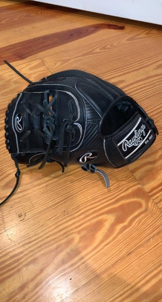 Black Used Pitcher's Heart of the Hide 11.75" Baseball Glove
