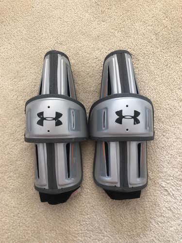 Used Large Under Armour Arm Pads