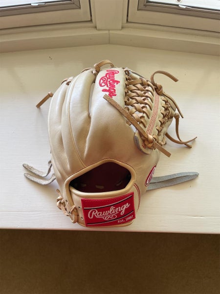 Used Right Hand Throw Heart of the Hide 11.75" Baseball Glove