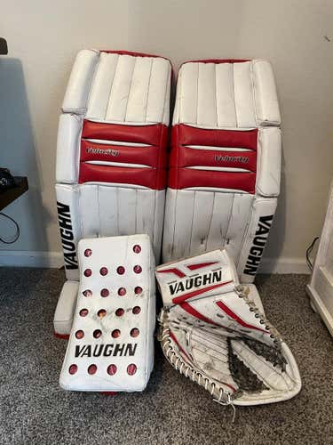 35+3" Retro Style Red/White Vaughn Regular Velocity V5 Goalie Full Set Pro Stock