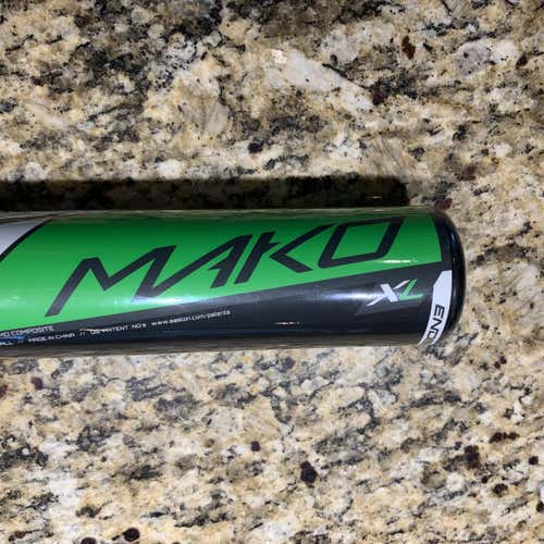 BEAUTIFUL BAT & BRAND NEW IN WRAPPER!  Easton Mako XL 30/20 (-10)