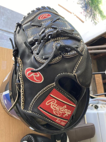 Black Used High School/College Rawlings Left Hand Throw Pitcher's Pro Preferred Baseball Glove 11.5"