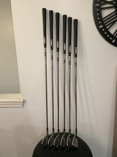 Used Wilson Right Handed Deep Red Iron Set