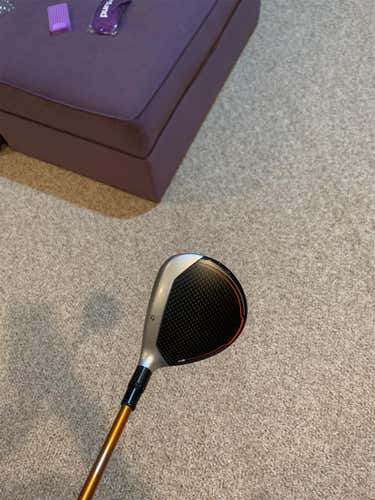 Men's Right Handed M5 Stiff Flex 3 Wood Fairway Wood 1/2 Inch Talk