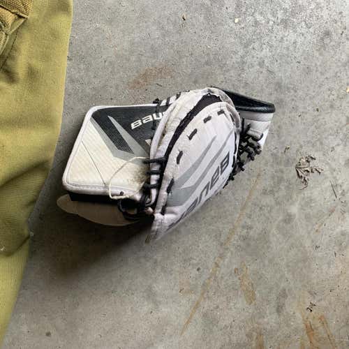 Bauer goalie Glove Junior Regular