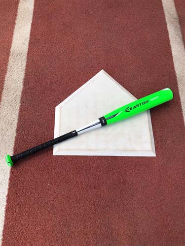 Kid Pitch (9YO-13YO) 2016 Composite Mako Torq (-10) 19 oz 29" Bat