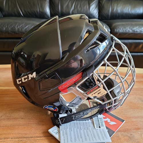 Black New Medium CCM Vector V08 Helmet Combo