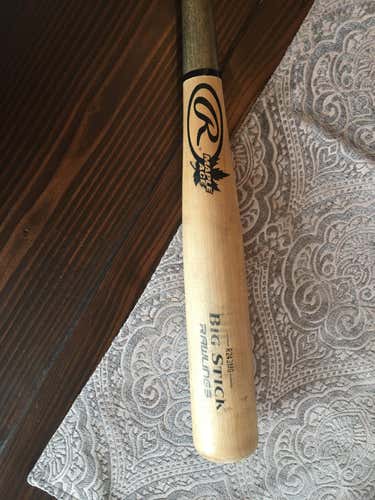 Used Rawlings Wood Big Stick Bat (-5) 26 oz 31"