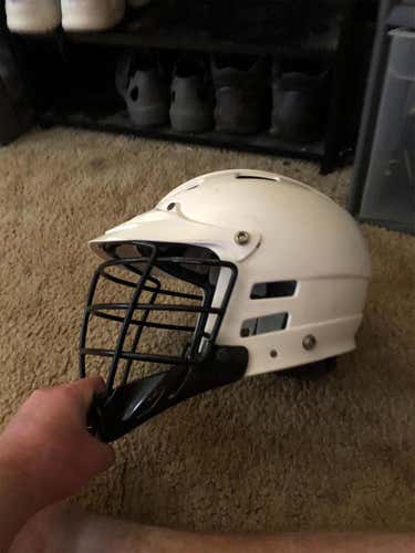 Youth Player's Cascade CLH2 Helmet