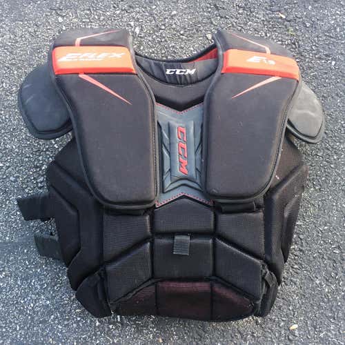 Intermediate XL CCM Extreme Flex Shield E1.9  Chest and Arm Protector  Goalie Chest Protector