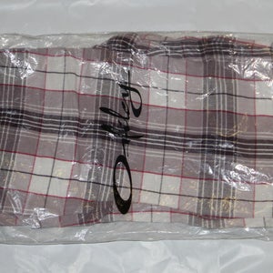 New OAKLEY women's shorts size 26 NEW