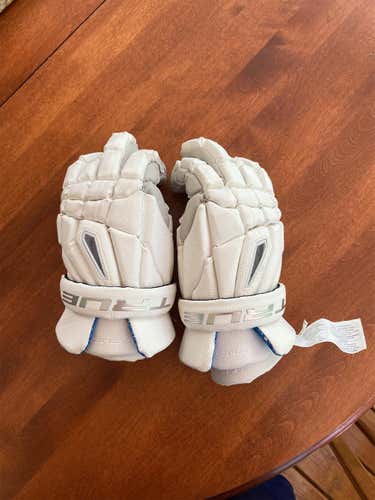 White New True Frequency 2.0 13" Lacrosse Gloves