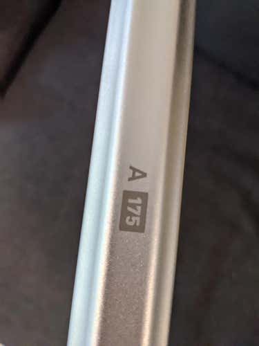 Used StringKing A175 Shaft Silver